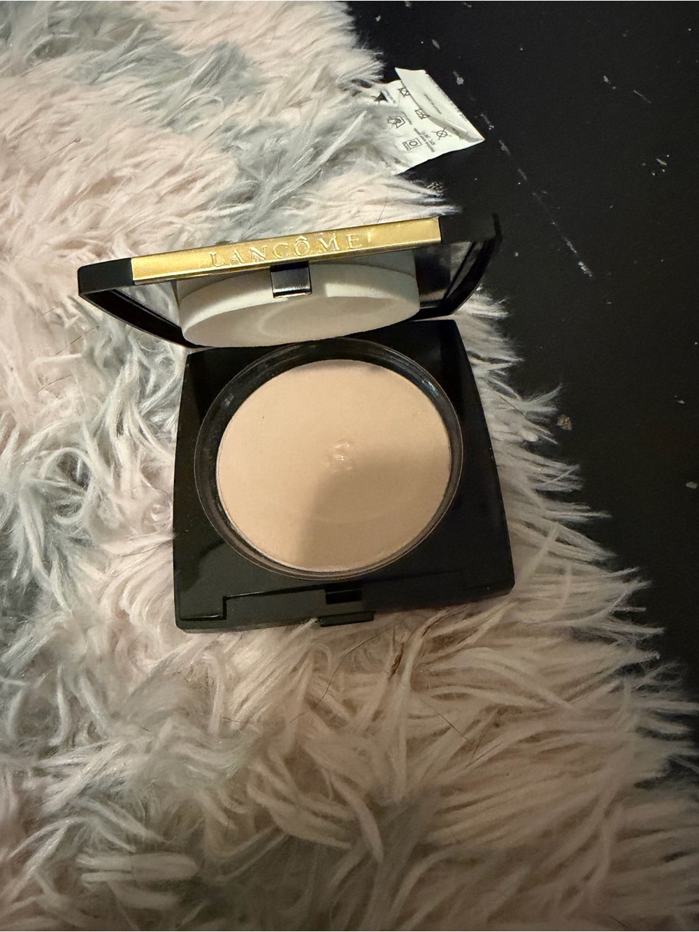 Lancôme Lightweight Pressed Powder - light